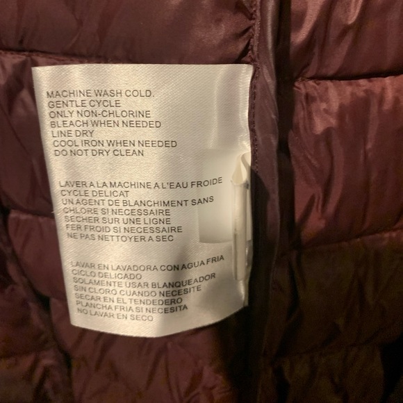 New packable puffer jacket - Picture 4 of 5